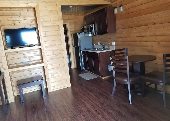 Paradise Rv & Cabins Resort